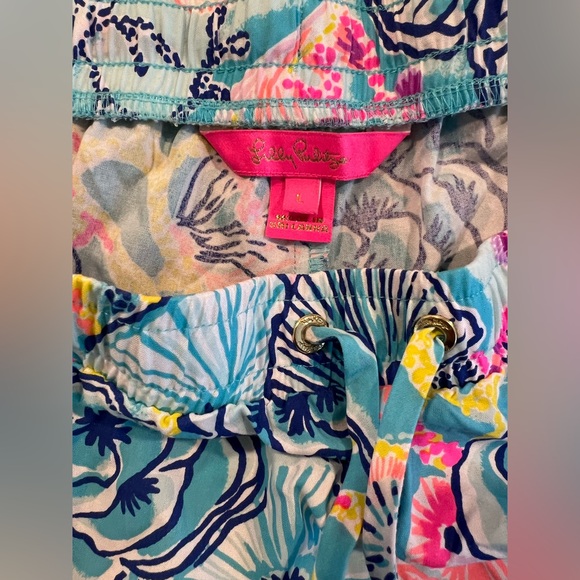 Lilly Pulitzer Shorts - Picture 4 of 6